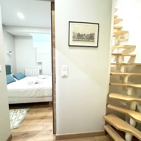 Elegant - 2br-5p - Champs De Mars