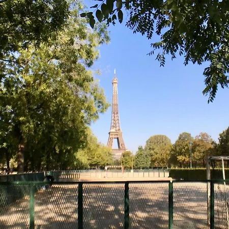 Elegant - 2br-5p - Champs De Mars * Parijs